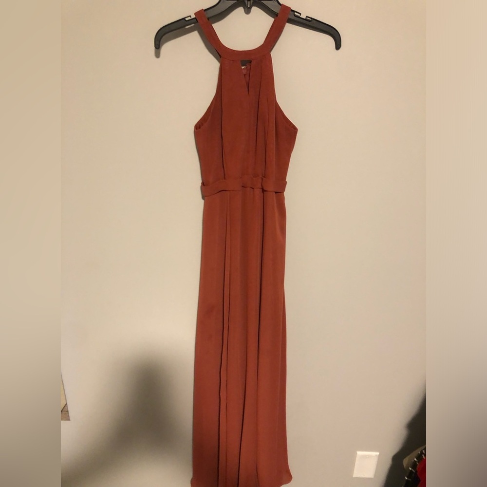 Elegant Sleeveless Rust Dress